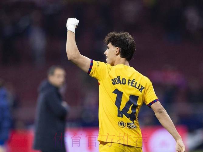 阿斯记者:莱万要求经纪人尝试接触皇马 阿斯记者:莱万要求经纪人尝试接触皇马